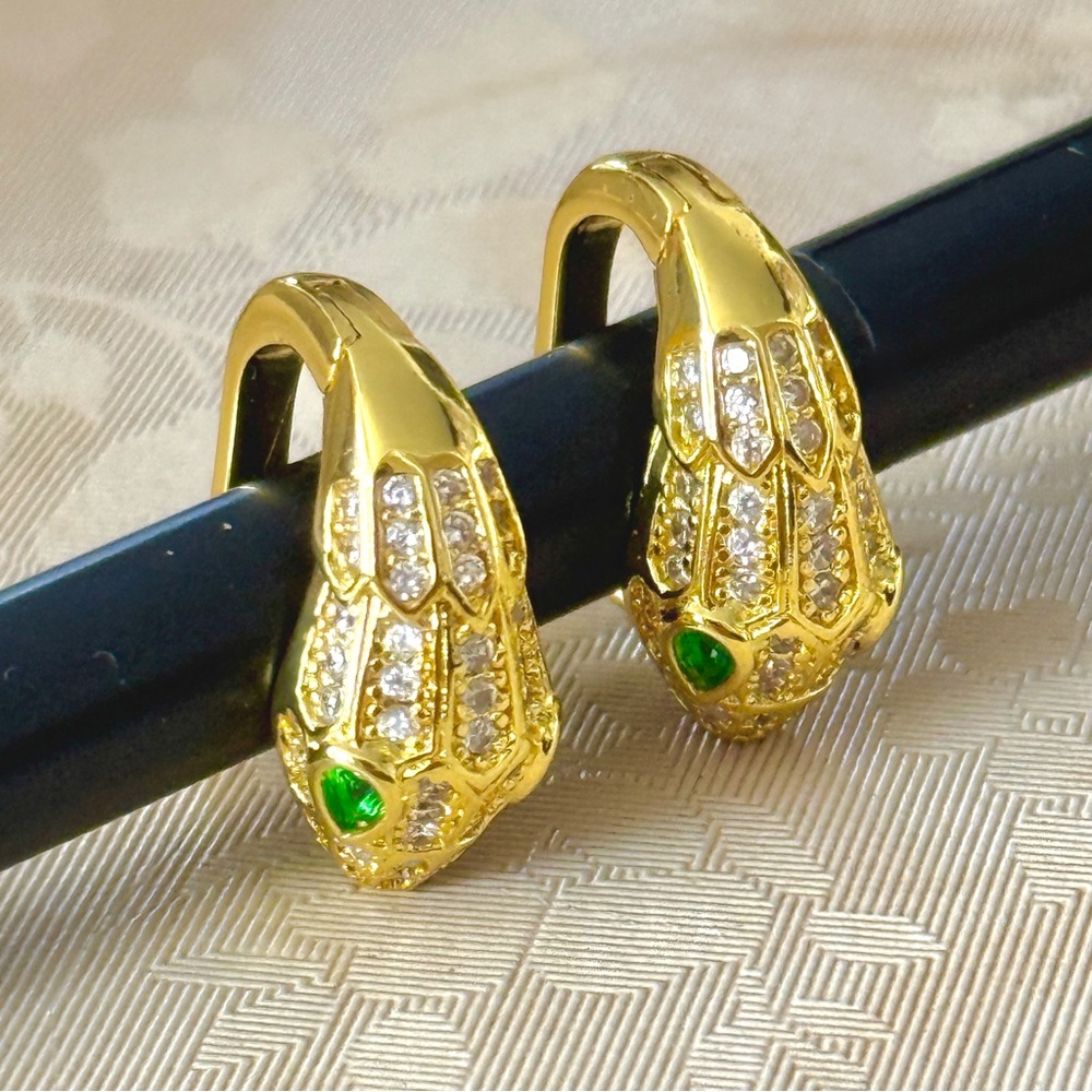 14K Gold Plated Serpent Snake Earrings Emerald Green CZ Pave - Picture 5 of 5